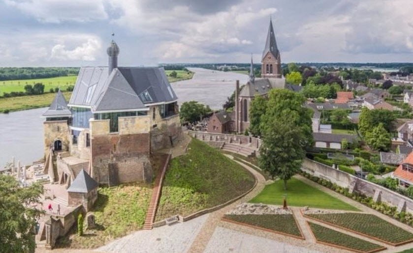 Kasteel de Keverberg, Netherlands